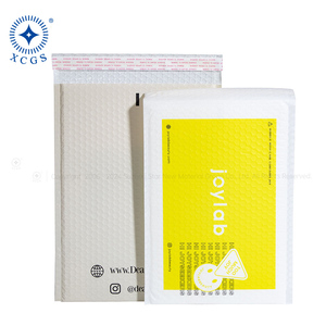 Enveloppe à bulles auto-adhésive imperméable avec conception anti-vol et anti-ouverture pour l'emballage et la livraison express des articles quotidiens - Product Image 6