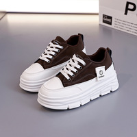 Mocassins d'hiver pour femmes, style automne, rehaussants, à semelle épaisse, respirants, résistants à l'usure, polyvalents, pour étudiantes, style décontracté