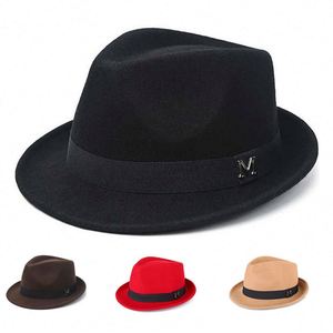 Vente en gros AXGIFTS – Chapeau Fedora en feutre noir classique, chaud et élégant, personnalisable pour homme, avec bord incurvé en polyester - Product Image 2