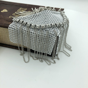 Patch de groupe de rock à repasser, patch <span class=keywords><strong>NFL</strong></span>, patch de designer personnalisé, broderie chenille personnalisée, patch chenille personnalisé à repasser pour vêtements - Product Image 2