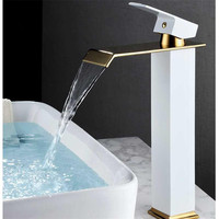 Robinet de lavabo de salle de bain cascade en laiton mélangeur chaud froid grue évier robinet carré robinet de salle de bain
