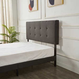 Modernes Doppelbett-Gestell mit Leinenbezug und Holzlatten Minimalistisches Design Einfache Montage Weiches Bett - Product Image 3