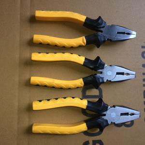 ผู้ผลิตคีมขายส่ง คีมปากแบน ขนาด 70 มม. ความกว้างปาก 1 นิ้ว ผิวหน้าปากเรียบ ปลายคีมตีขึ้นรูป - Product Image 1