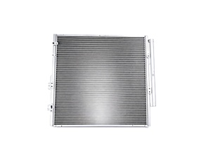 BeGEE OEM 8846060471 Nouveau Condenseur de Climatisation de Remplacement pour TOYOTA LAND CRUISER PICK UP Garantie de 12 Mois - Product Image 1