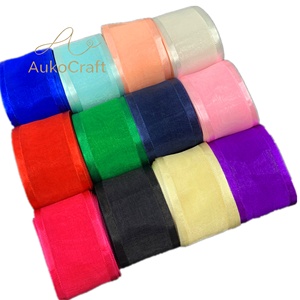 Nastro in organza con bordo in raso per decorazioni natalizie e nuziali, fai da te, per fiocchi e confezioni regalo - Product Image 1