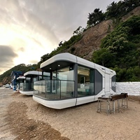 Capsule spatiale moderne de luxe Hôtel Mobile Préfabriqué Petite Maison avec cadre en acier Conteneur pour Camping Pods
