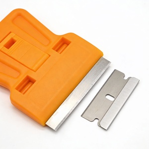 Mini grattoir à colle pour le nettoyage des autocollants de voiture en céramique, des films vinyle et des films teintés pour four - Product Image 4