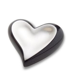 Urnas de recuerdo de corazón pequeño de latón para cenizas conmemorativas, fabricante de acabado azul y exportación de la India - Product Image 5