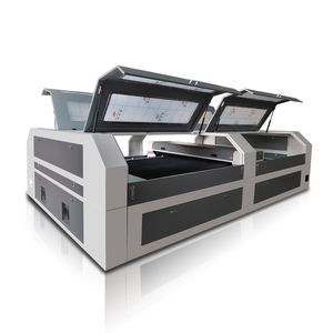 Máquina de Corte Láser Automática 1530 con Rack Cerrado, 1500x3000mm, Transmisión de Alta Velocidad para Producción Industrial - Product Image 2