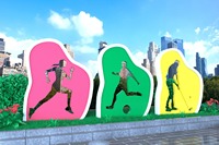 Sculptures sportives colorées en fibre de verre |   Silhouettes d'athlètes dynamiques et figurines d'action pour la décoration de gymnases et l'aménagement paysager des complexes sportifs
