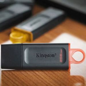 Originale <span class=keywords><strong>Kingston</strong></span> Pen <span class=keywords><strong>Drive</strong></span> 32GB USB 3.2 Gen 64GB USB 3.0 Flash <span class=keywords><strong>Drive</strong></span> DTX Car Portable Cle USB 128GB Pendrive Disk Stick - Product Image 4