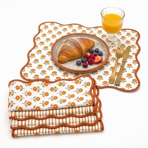 Serviettes en lin pur à 100 %, faites à la main, avec logo brodé, sets de table personnalisés, imprimés sur mesure, accessoires de serviettes en tissu français, supportés par l'usine - Product Image 1