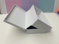 Boîte cadeau magnétique rigide avec logo personnalisé, emballage durable PPWR, carton recyclé pour cosmétiques, perruques, coffret cadeau haut de gamme