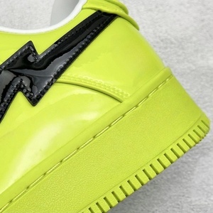 Baskets décontractées et tendance pour hommes en cuir véritable, antidérapantes, respirantes, épaisses, vert fluorescent, idéales pour la marche – Nouvelle collection automne - Product Image 4