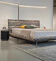 Ensemble de meubles de chambre à coucher modernes en bois massif de luxe au prix d'usine pour les hôtels cinq étoiles, les appartements, service d'approvisionnement en design unique
