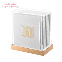 Nouvel arrivage de luxe personnalisé Lucite Judaica Birchas Hamazon ensemble de banc en acrylique ensemble de cartes juif Birkat Hamazon