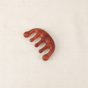 Nuevo peine de masaje de cuero cabelludo con cabeza de madera de sándalo pequeño personalizado, peines con logotipo personalizado para el cabello - Product Image 3