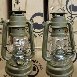 Lampes à kérosène de style allemand, lanternes d'extérieur, lumières d'ambiance rétro pour le camping et les tentes - Product Image 4