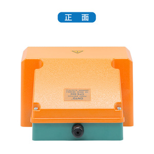 Interruptor de Pedal Eléctrico CNTD Changde CFS-602, 15A 250V, Carcasa de Aluminio, Auto-Reiniciable, Equipo Eléctrico - Product Image 1