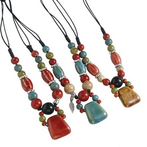 Collier Pendentif Bohème en Céramique Perlé, Cordon Long Tressé à la Main, Bijou pour Femme, Idéal pour l'Été Décontracté - Product Image 3