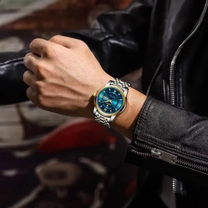 POEDAGAR 936 <span class=keywords><strong>Montre</strong></span> Homme Tendance Décontractée Étanche Aiguilles Lumineuses <span class=keywords><strong>Mouvement</strong></span> Quartz Bracelet Acier Cuir Calendrier pour Hommes - Product Image 2