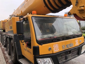 XUZHOU 260T Grúa todo terreno usada Grúa de camión chino 2012 Modelo 70m Componentes de núcleo de pluma principal Cojinete de motor de bomba de motor - Product Image 5