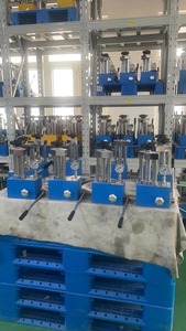 <span class=keywords><strong>Presse</strong></span> isostatique à froid de laboratoire 10T 20T 30T 40T 60T, <span class=keywords><strong>machine</strong></span> de pressage hydraulique automatique de granulés de poudre compacte CIP - Product Image 5