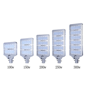 ไฟถนน LED แบบโมดูลาร์อัจฉริยะสำหรับภายนอกอาคาร กันน้ำ 110v 220v Ip66 100w 150w 200w LCS-KL - Product Image 3