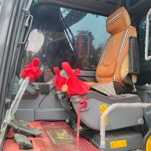 Excavadora de orugas hidráulica de 14 toneladas VOLVO EC140 usada en buenas condiciones de trabajo para Venta barata - Product Image 4