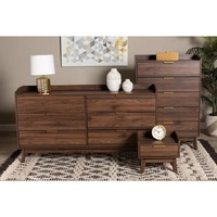 Vente en gros d'ensemble de 3 pièces de chambre à coucher en noyer du milieu du siècle avec commode, coffre, table de chevet, poignées en métal minces, meubles de rangement