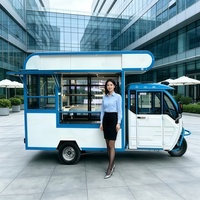 Démarrez une entreprise mobile rentable n'importe où avec un camion de restauration bleu et blanc à structure en acier inoxydable personnalisable et doté d'un système de suivi GPS