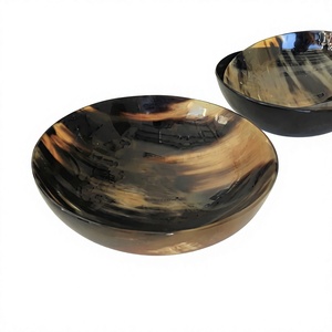 Bol en corne de bœuf vintage, forme irrégulière, durable, écologique, poli, décoratif, fabriqué en Inde - Product Image 3