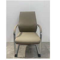 Chaise de bureau exécutive moderne et confortable à dossier haut, en cuir et acier inoxydable, design ergonomique pour visiteurs de chambre