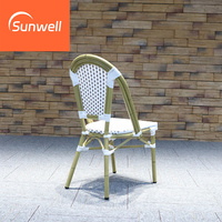 Chaise en rotin tressé de style français empilable à prix d'usine, mobilier de jardin en bambou de Paris, table de bistrot, salon, parc