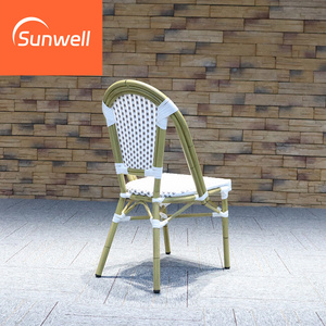 Chaise en rotin tressé de style français empilable à prix d'usine, mobilier de <span class=keywords><strong>jardin</strong></span> en bambou de <span class=keywords><strong>Paris</strong></span>, table de bistrot, salon, parc - Product Image 3