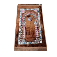 Vente en gros Tapis de prière épais et doux en Turquie Tapis de prière rembourré en relief Raschel Islam musulman islamique