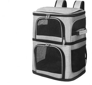 Poussette de luxe légère et pliable à double couche pour animaux de compagnie, fabriquée en usine BSCI, avec ventilation en maille pour chats et chiots - Product Image 1