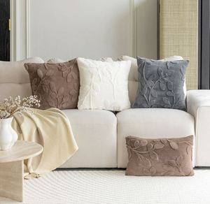 Plush Jacquard Pillow Cover, Solid Color <b>Pillowcase</b>, Eco-friendly Holiday Pattern Sofa Cushion Cover for Home and Hotel Use - Product Image 2