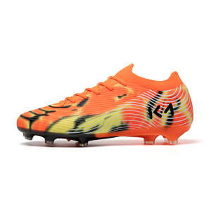 Chaussures de football personnalisées OEM ODM pour jeunes, style coupe basse FG, unisexe, antidérapantes, résistantes à l'usure, pour l'entraînement et la compétition en plein air - Product Image 2