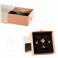 Boîte à bijoux en papier avec logo personnalisé, emballage en carton finition mate, montre-bracelet collier boucle d'oreille, avantage UV-industriel