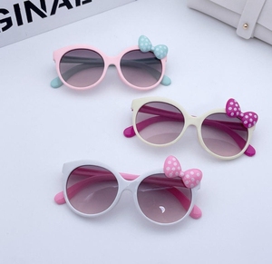 แว่นกันแดดแฟชั่นเกาหลีรุ่นใหม่ ป้องกันรังสียูวี 400 สีลูกกวาด สำหรับเด็กชายและเด็กหญิง - Product Image 2