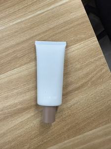 Tube cosmétique personnalisé de 50 g, bleu clair mat, avec capuchon brun, pour crème solaire et soins de la peau, OEM ODM - Product Image 3