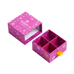 Boîte cadeau en papier personnalisée avec inserts, boîte d'emballage <span class=keywords><strong>pour</strong></span> biscuits et bonbons à 4 compartiments avec impression <span class=keywords><strong>de</strong></span> logo en couleur - Product Image 2