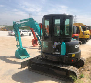 Excavadora Usada Kobelco SK55SR SK350, Modelo 2023, Motor de 5.5 Toneladas, Disponible en Stock, 95% Nueva, China - Product Image 5