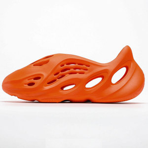 colisha foam runner