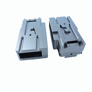 Nhà cung cấp tùy chỉnh <span class=keywords><strong>CNC</strong></span> biến nhôm ren kim loại gia công phụ tùng nhỏ nhỏ chính xác các bộ phận cơ khí - Product Image 5