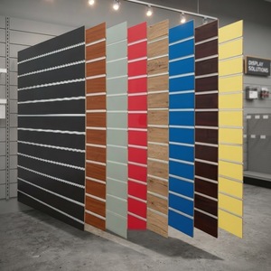 Panneaux acoustiques modernes en <span class=keywords><strong>OSB</strong></span> (panneaux de particules) en bois de pin - Surface décorative à lattes pour murs intérieurs, 7 couleurs, tailles personnalisées, garantie 1 an - Product Image 1