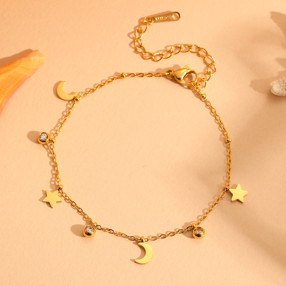 Bracciale con diamanti a forma di stella e luna