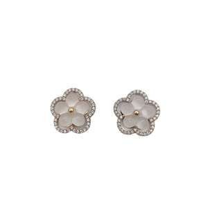 Fashion <b>Stud</b> <b>Earrings</b> 316L Stainless Steel PVD Gold Plating Sustainable Resistant Flower Design - Product Image 1