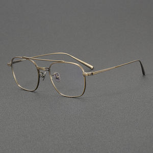 กรอบแว่นตาไทเทเนียมสีทองบางเฉียบ ดีไซน์ทันสมัย แบบเต็มกรอบ สองบริดจ์ ทรงสี่เหลี่ยมคู่ คุณภาพสูง แว่นสายตาสั่งตัดได้ - Product Image 2